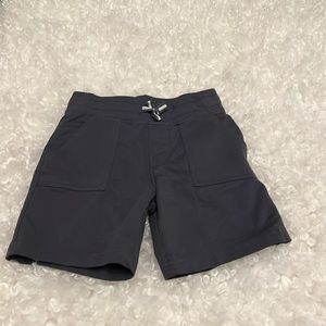 Tommy Bahama Boy Shorts Size 4T